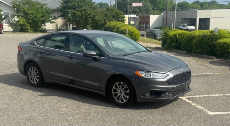 2017 Ford Fusion S