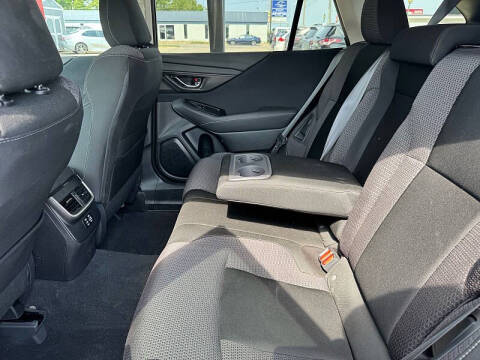 2023 Subaru Outback Premium