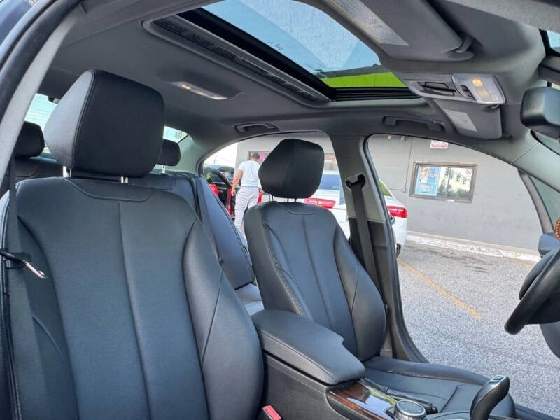 2015 BMW 3 Series 328i