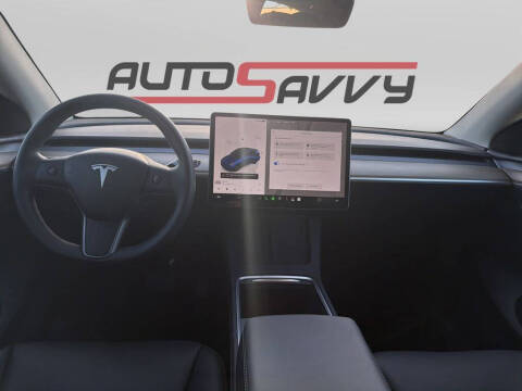 2025 Tesla Model Y Long Range