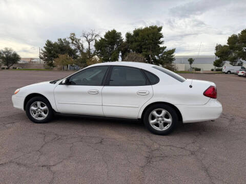 2002 Ford Taurus SE