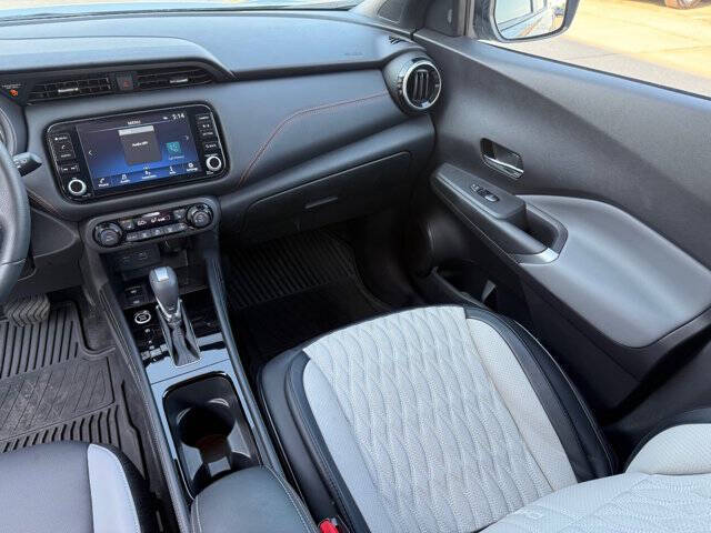 2024 Nissan Kicks SR