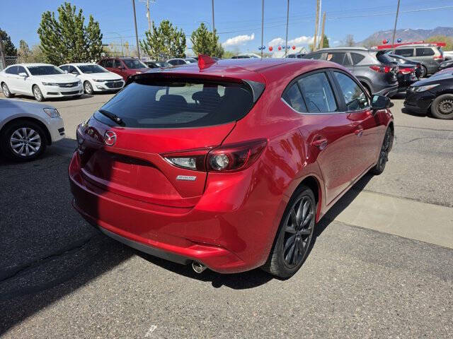 2018 Mazda MAZDA3 Grand Touring