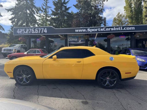 2018 Dodge Challenger SXT Plus