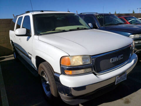 2005 GMC Yukon XL for sale at Universal Auto in Bellflower CA