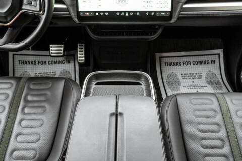 2023 Rivian R1T Adventure