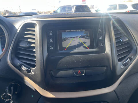 2016 Jeep Cherokee Latitude Altitude