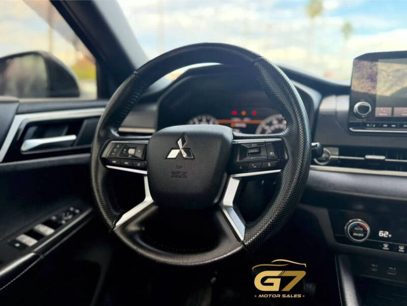 2022 Mitsubishi Outlander