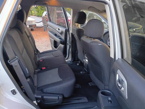 2018 Nissan Pathfinder S