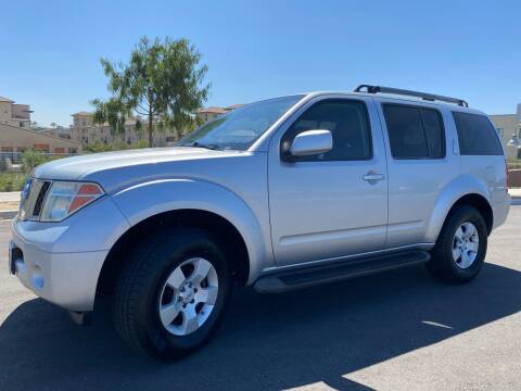2005 Nissan Pathfinder for sale at CALIFORNIA AUTO GROUP in San Diego CA