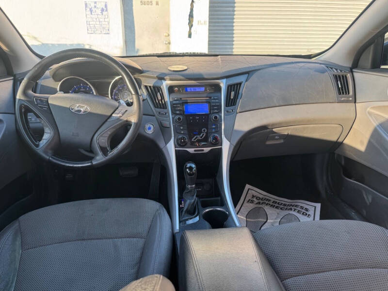 2013 Hyundai Sonata SE