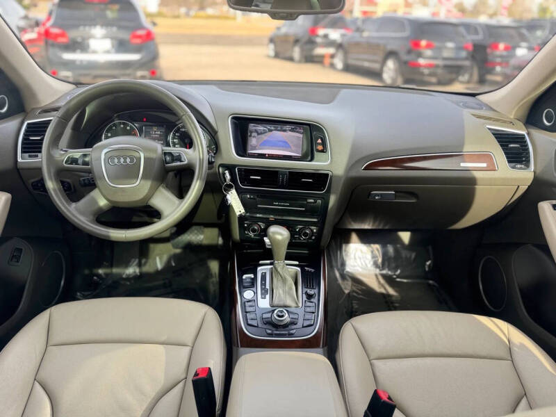 2012 Audi Q5 3.2 quattro Premium Plus