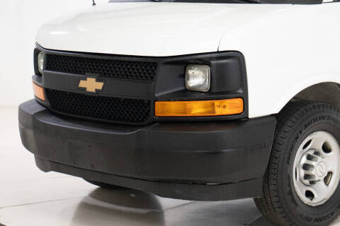 2017 Chevrolet Express 2500