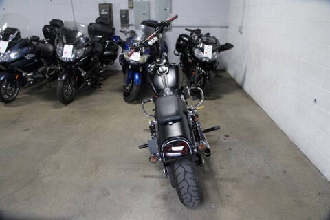 2015 Harley-Davidson DYNA FAT B