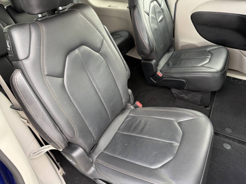 2019 Chrysler Pacifica Touring L