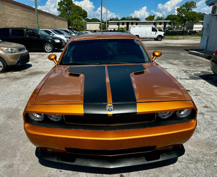 2010 Dodge Challenger SRT8