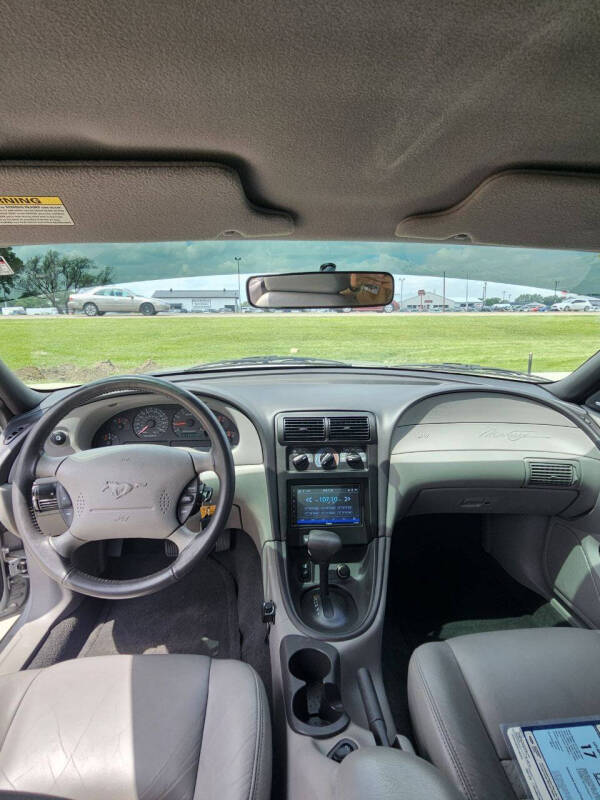 2000 Ford Mustang GT