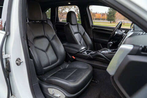 2013 Porsche Cayenne S