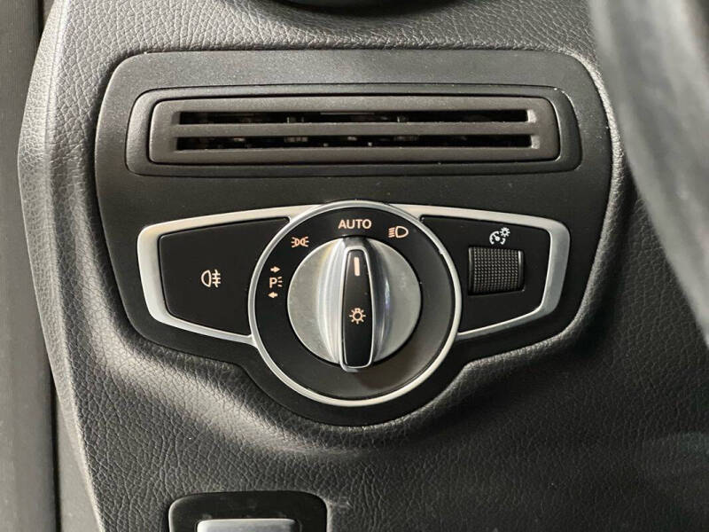 2020 Mercedes-Benz GLC GLC 300 4MATIC