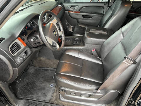 2013 Chevrolet Avalanche LT Black Diamond