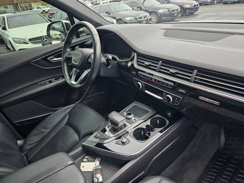 2019 Audi Q7 quattro Premium Plus 55 TFSI