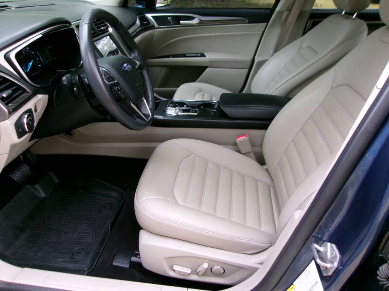 2019 Ford Fusion SEL