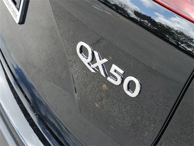 2025 Infiniti QX50 Luxe