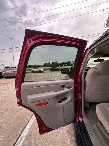 2004 Chevrolet Tahoe LS