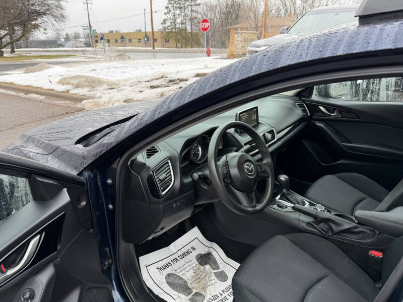 2015 Mazda MAZDA3 i Sport