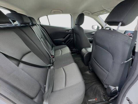 2018 Mazda MAZDA3 Sport