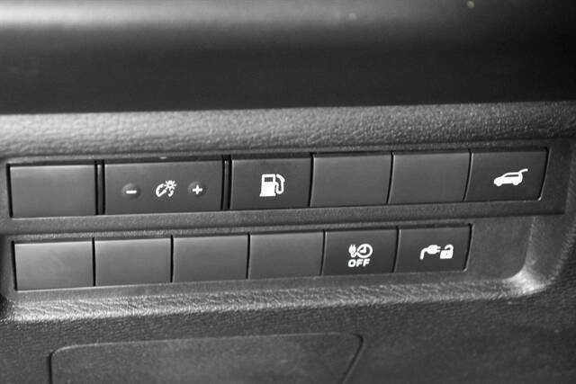 2024 Mitsubishi Outlander PHEV SE