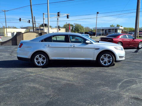 2013 Ford Taurus SEL
