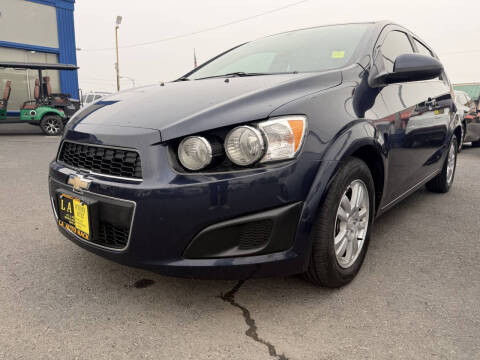 2016 Chevrolet Sonic LT Auto