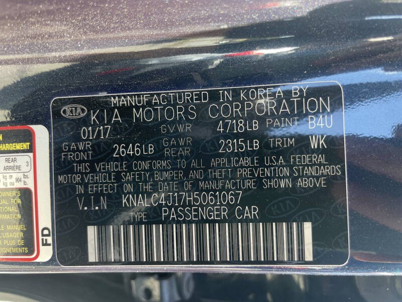 2017 Kia Cadenza Premium