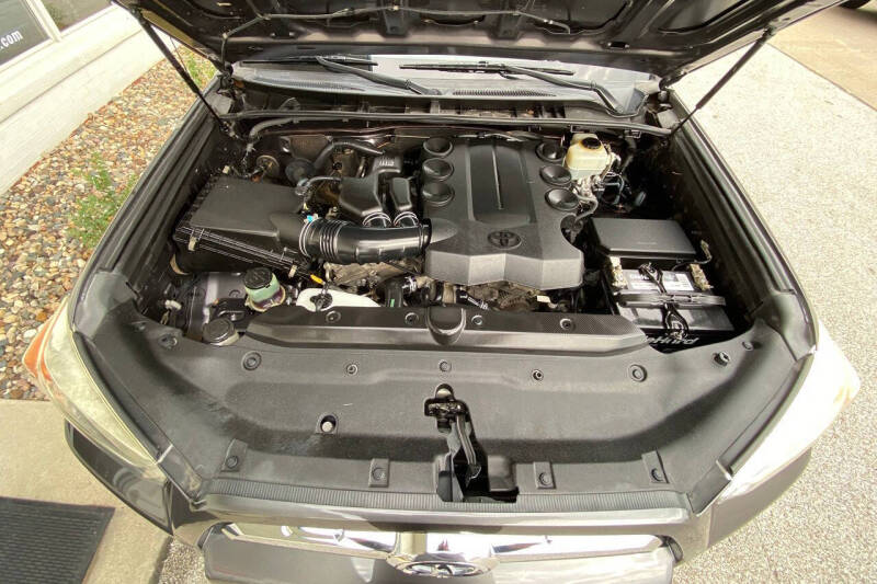 2011 Toyota 4Runner SR5