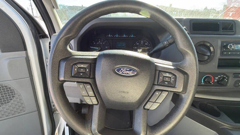 2023 Ford E-Series