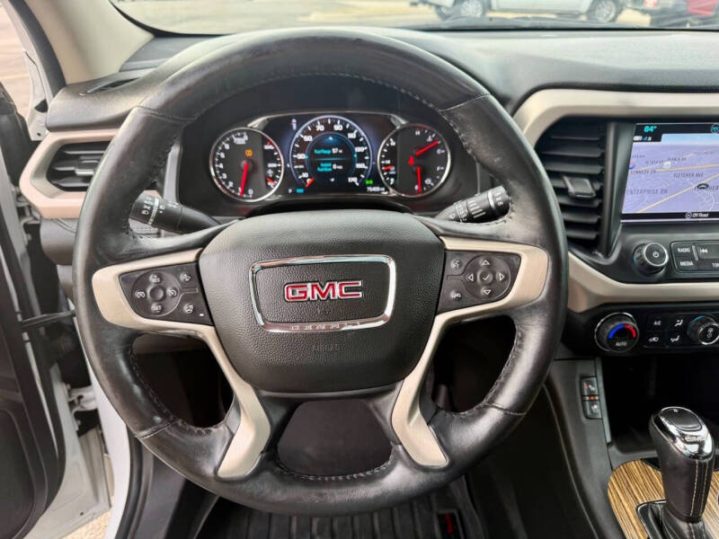 2017 GMC Acadia Denali