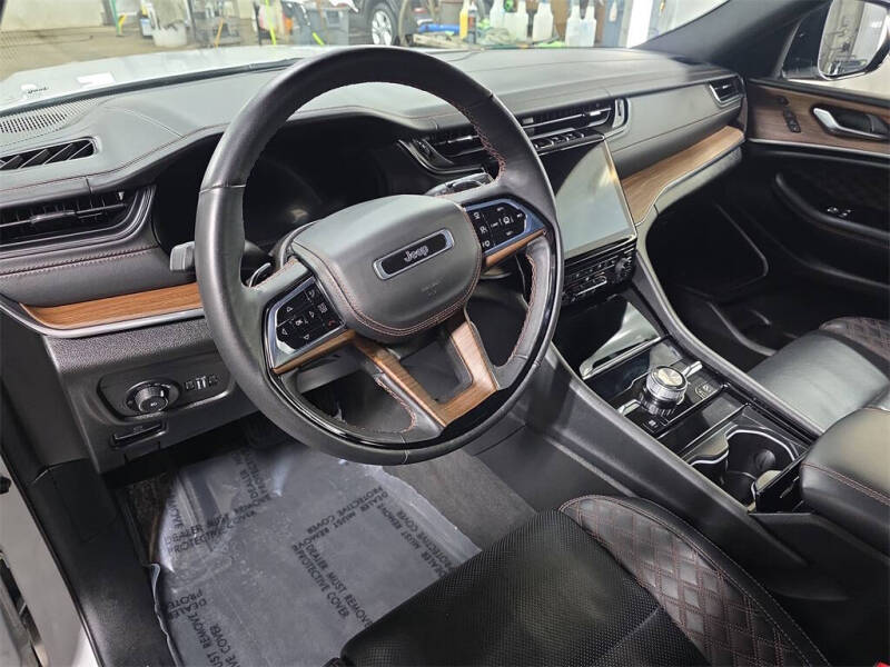 2024 Jeep Grand Cherokee L Summit