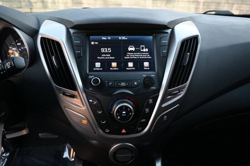 2017 Hyundai Veloster