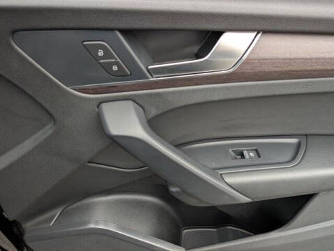 2021 Audi Q5 quattro Premium 45 TFSI