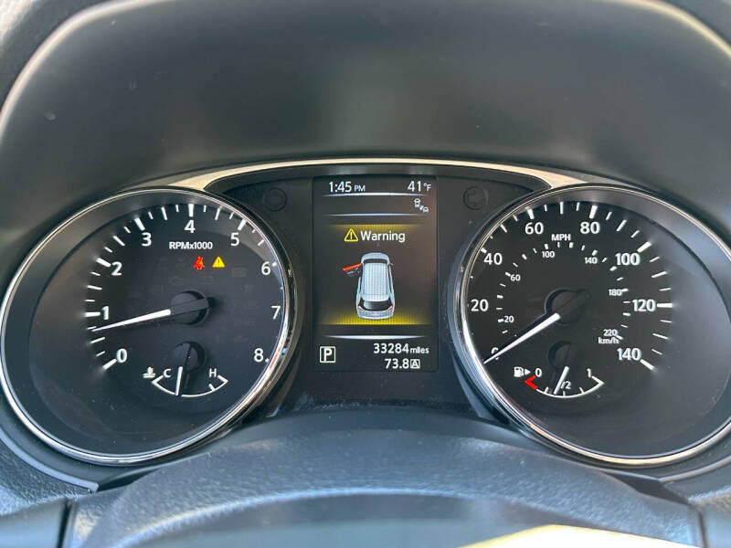 2016 Nissan Rogue SV