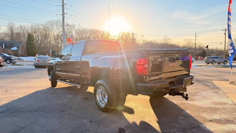 2015 GMC Sierra 3500HD Denali