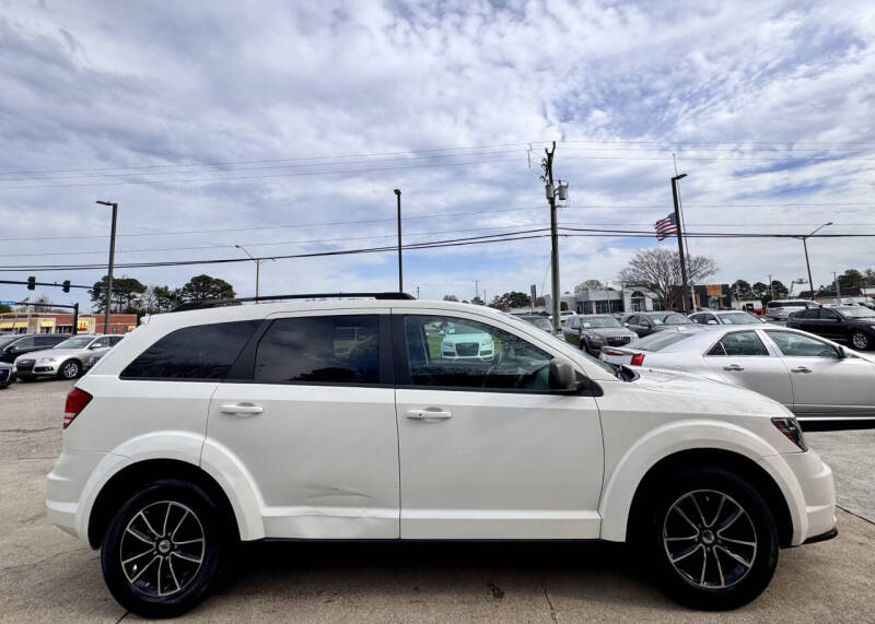 2018 Dodge Journey SE