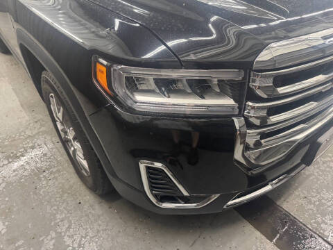2021 GMC Acadia SLT