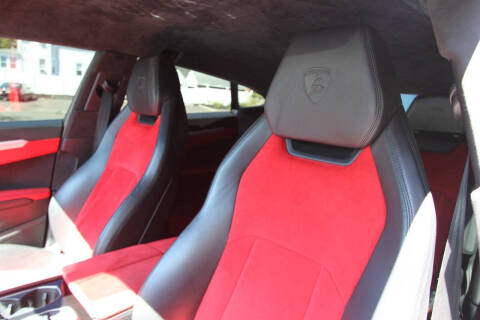 2019 Lamborghini Urus