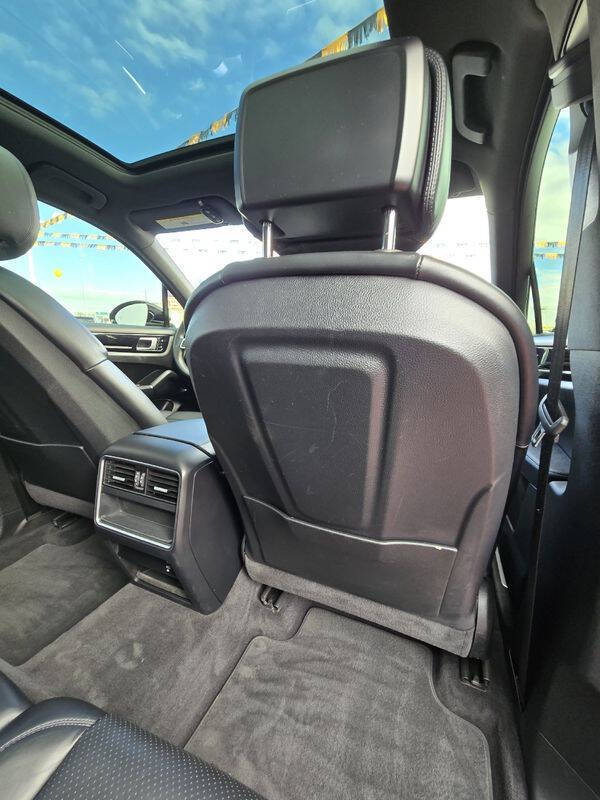 2021 Porsche Cayenne S