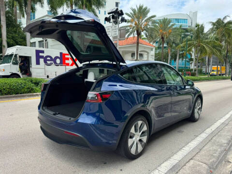 2024 Tesla Model Y Long Range