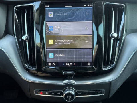 2023 Volvo XC60 B5 Core