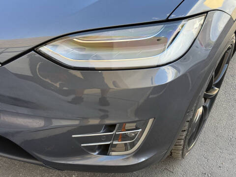 2019 Tesla Model X Performance
