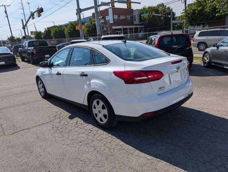 2018 Ford Focus S
